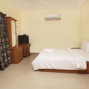 Deluxe Garden View Room